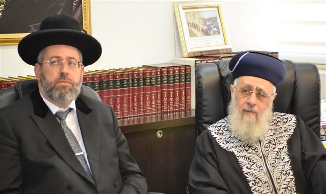 Chief Rabbi Yosef Yitzhak with Chief Rabbi David Lau