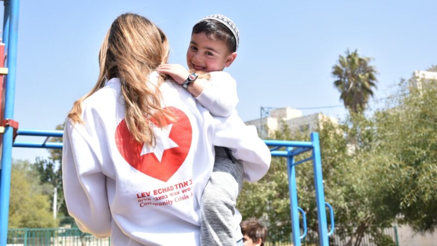 A Lev Echad volunteer in Israel.Photo by Ariel Liebman