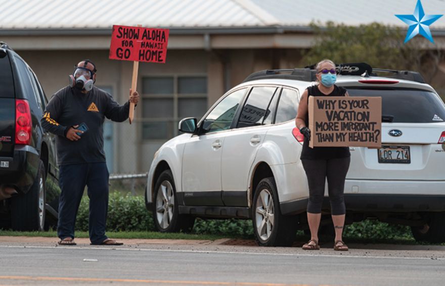 Protesters near Maui airport on 21March2020 h/t Star-Advertiser