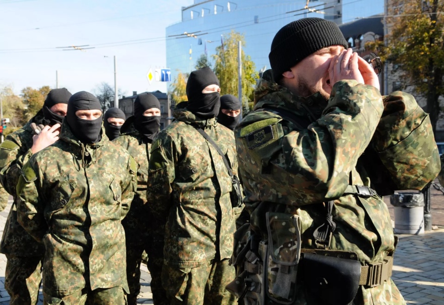 Azov Battalion cadets deployed in the conflict zone in southeastern Ukraine, 2014. © Sputnik / Alexander Maksimenko / Go to the photo bank