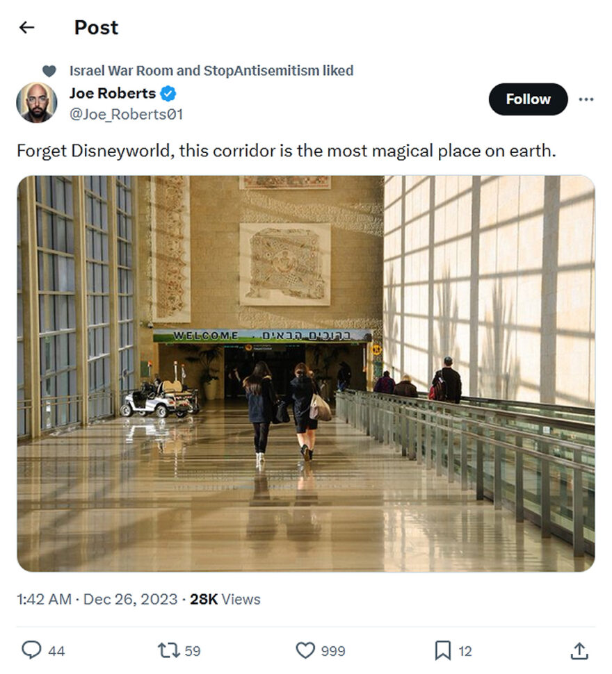 Joe Roberts-tweet-25December2023-this corridor is the most magical place on earth