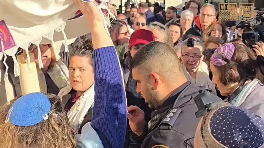 The riots at the Western WallWestern Wall Heritage Foundation