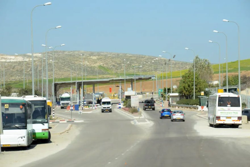 The Hebron Hills area could become a flashpoint in a new Oct. 7 attack (Dudu Grunshpan)